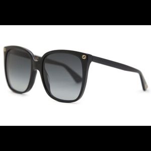 Gucci oversized sunglasses